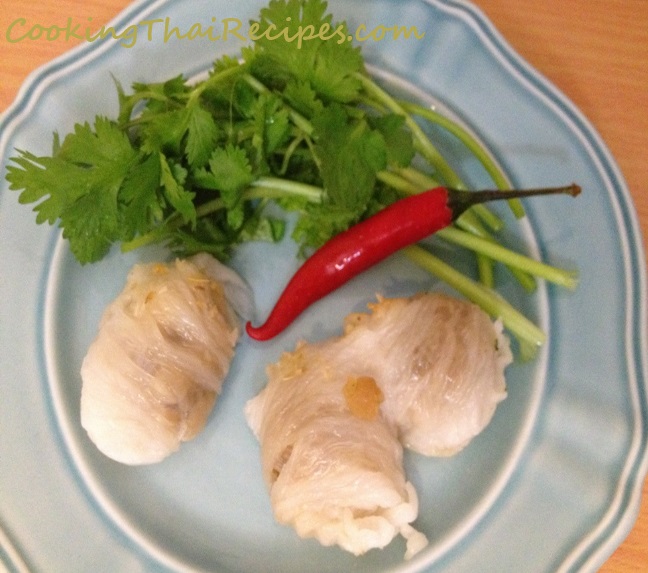 Thai crepe dumpling  